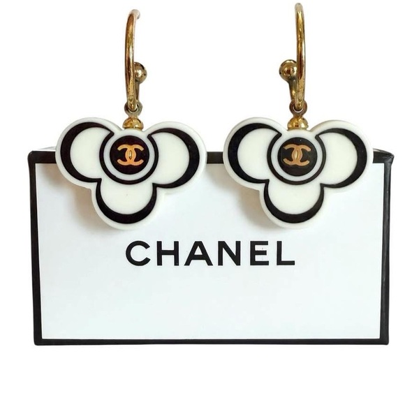 Chanel resin drop earrings - Picture 1 of 5